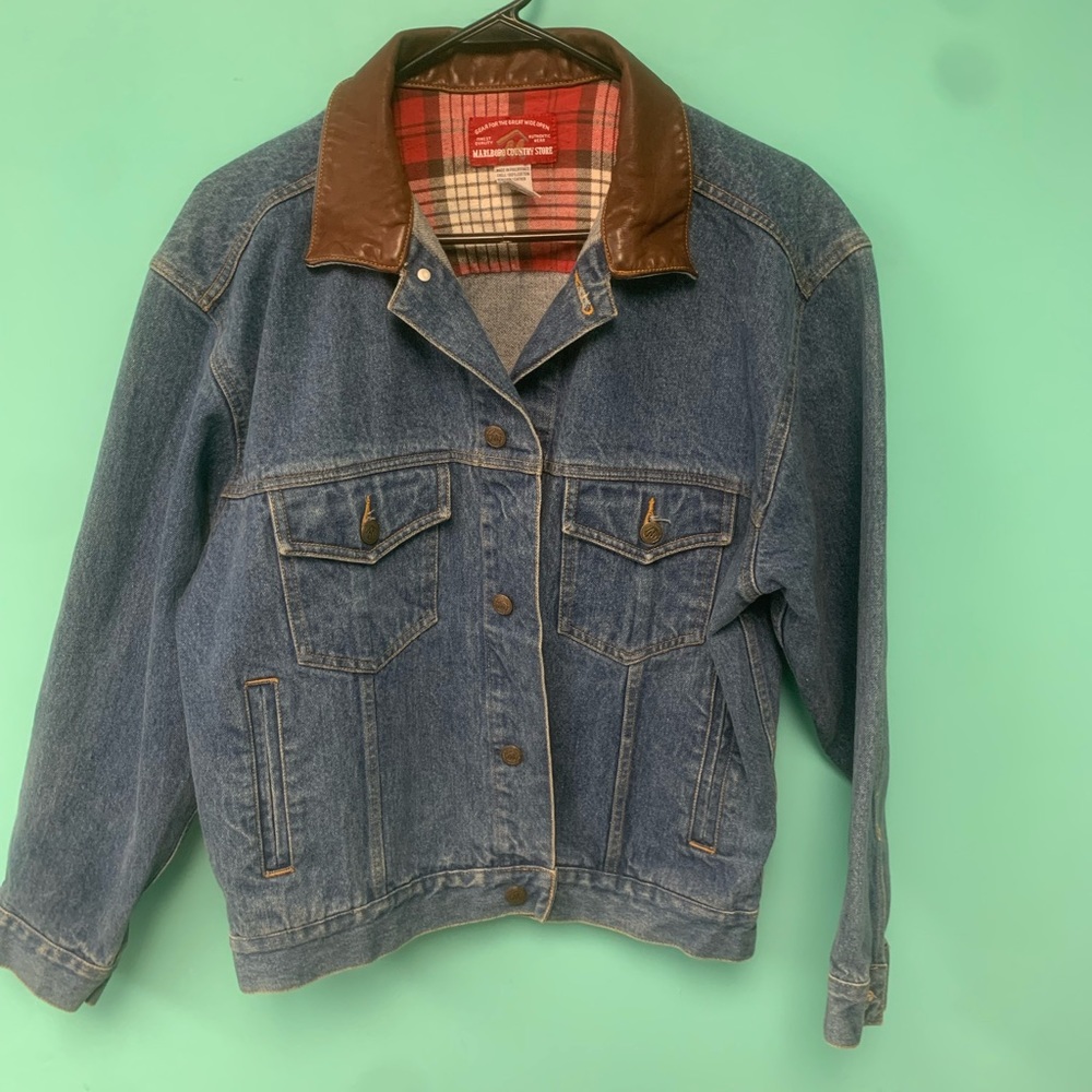 Marlboro country store jean jacket
